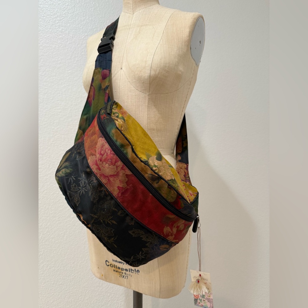Johnny Was vintage print silk Crossbody / Fanny  Bag